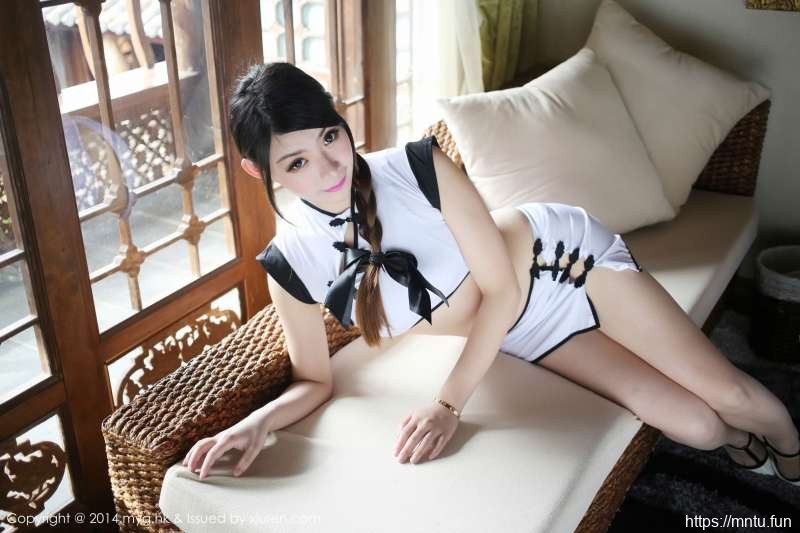 性感美女MARA醬丽江古城旅拍写真