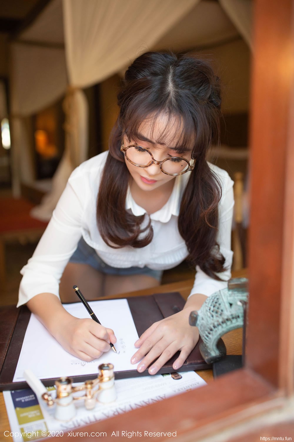 陶喜乐_lele《探险家系列》 [秀人XIUREN] No.1910