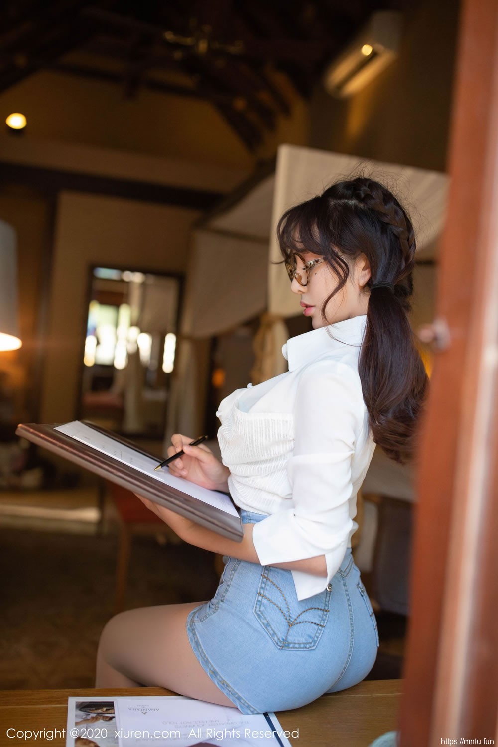 陶喜乐_lele《探险家系列》 [秀人XIUREN] No.1910