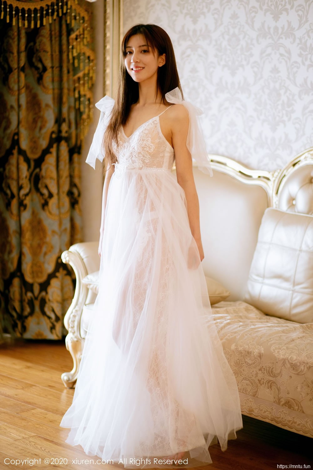 林文文yooki《半透白纱系列》 [秀人XIUREN] No.1914