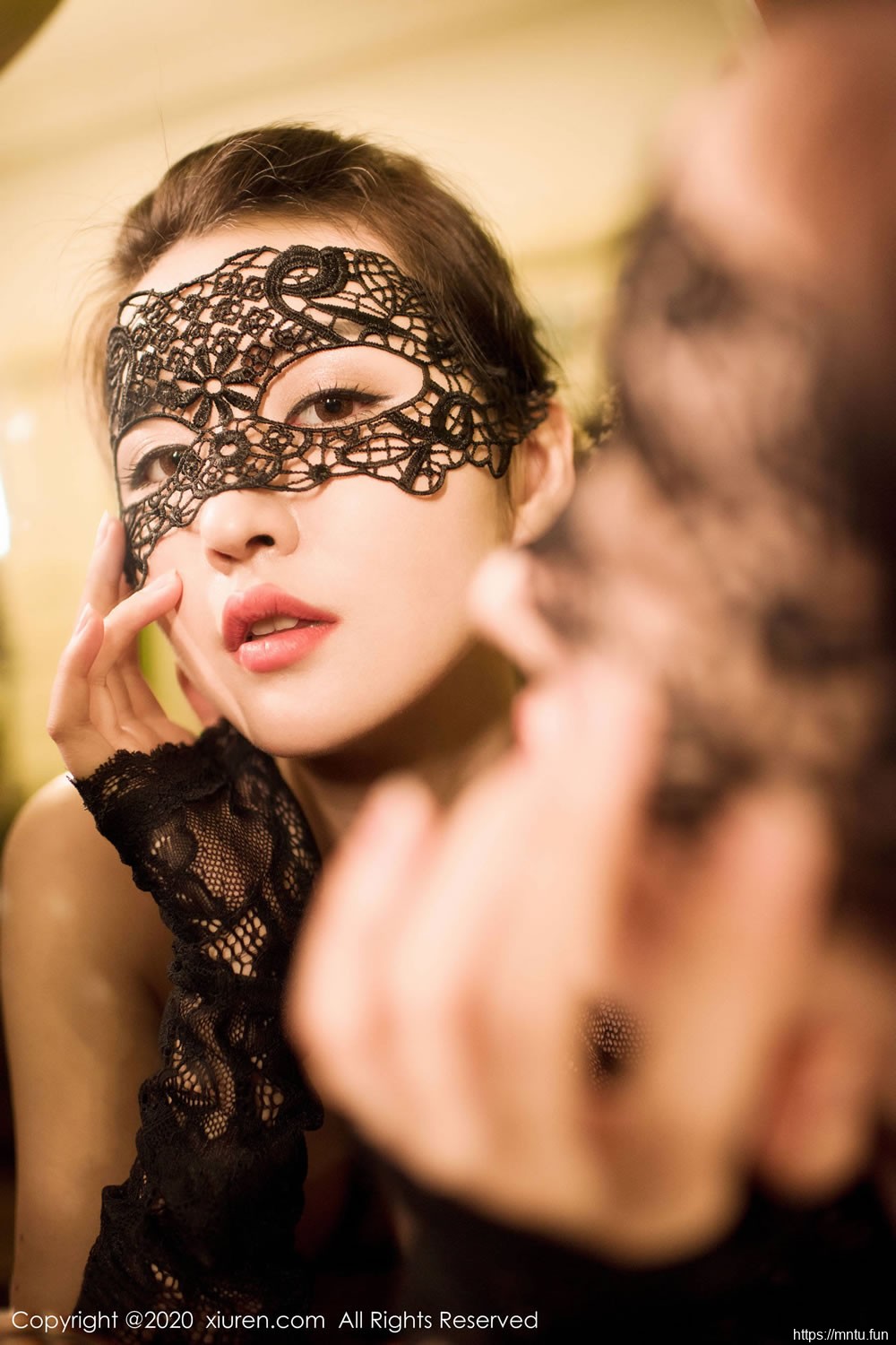 沈梦瑶《黑丝情味艺术》 [秀人XIUREN] No.1923