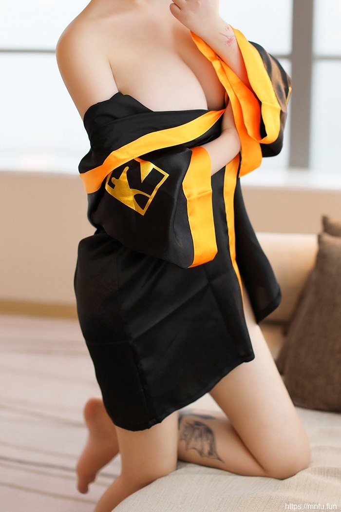 拳击宝物妲己超级豪乳霸气攻击你