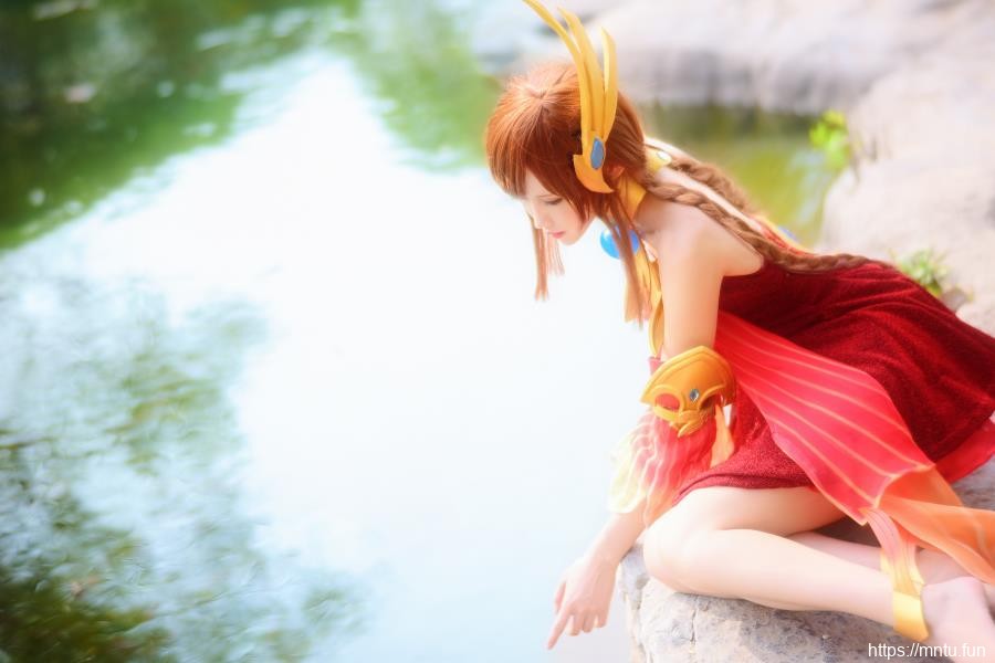 性感美女桃昔cosplay王者荣耀大乔古风裸足