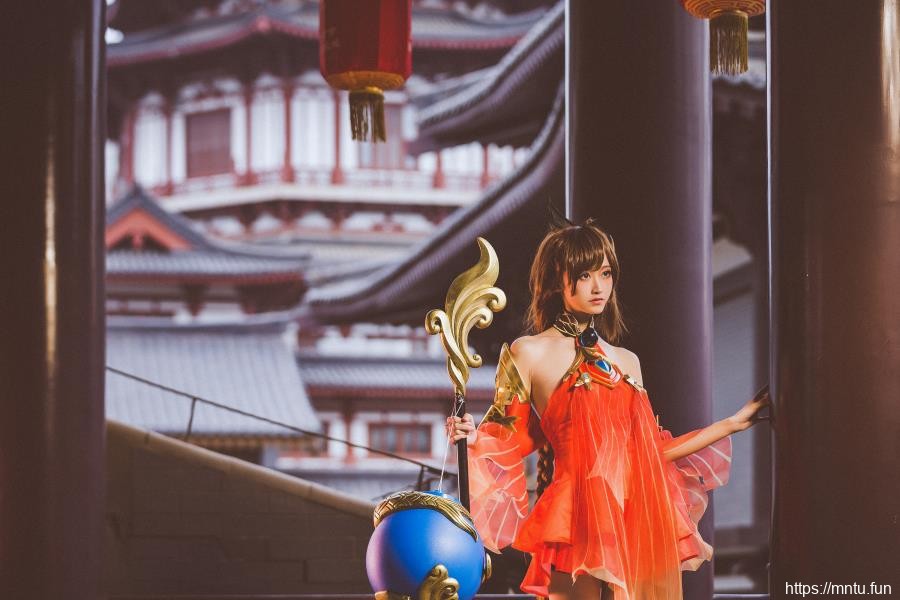 時雨不迟古风COSPLAY王者荣耀大乔裸足美腿