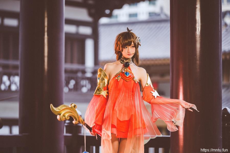 時雨不迟古风COSPLAY王者荣耀大乔裸足美腿