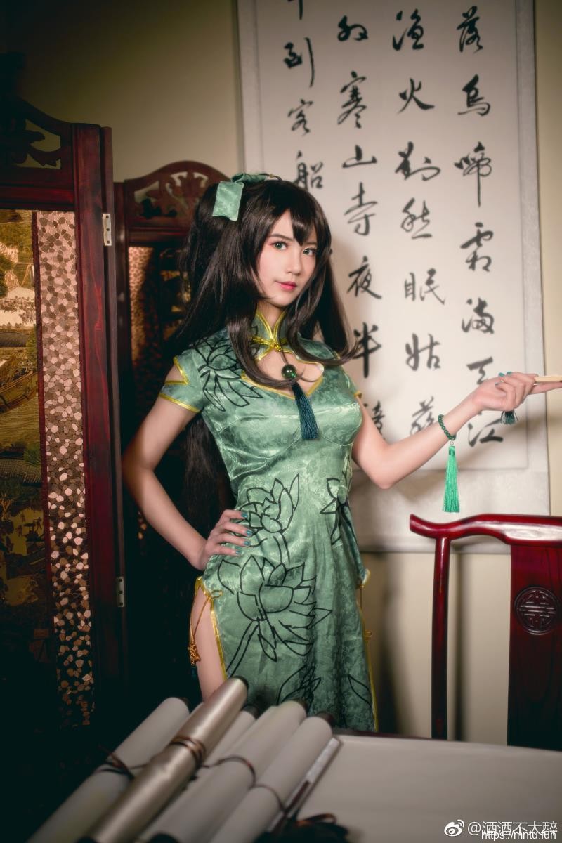 酒酒黑小兔叨刀药店君COS王者荣耀孙尚香小乔