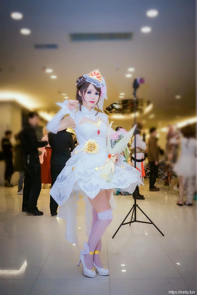 酒酒黑小兔叨刀药店君COS王者荣耀孙尚香小乔