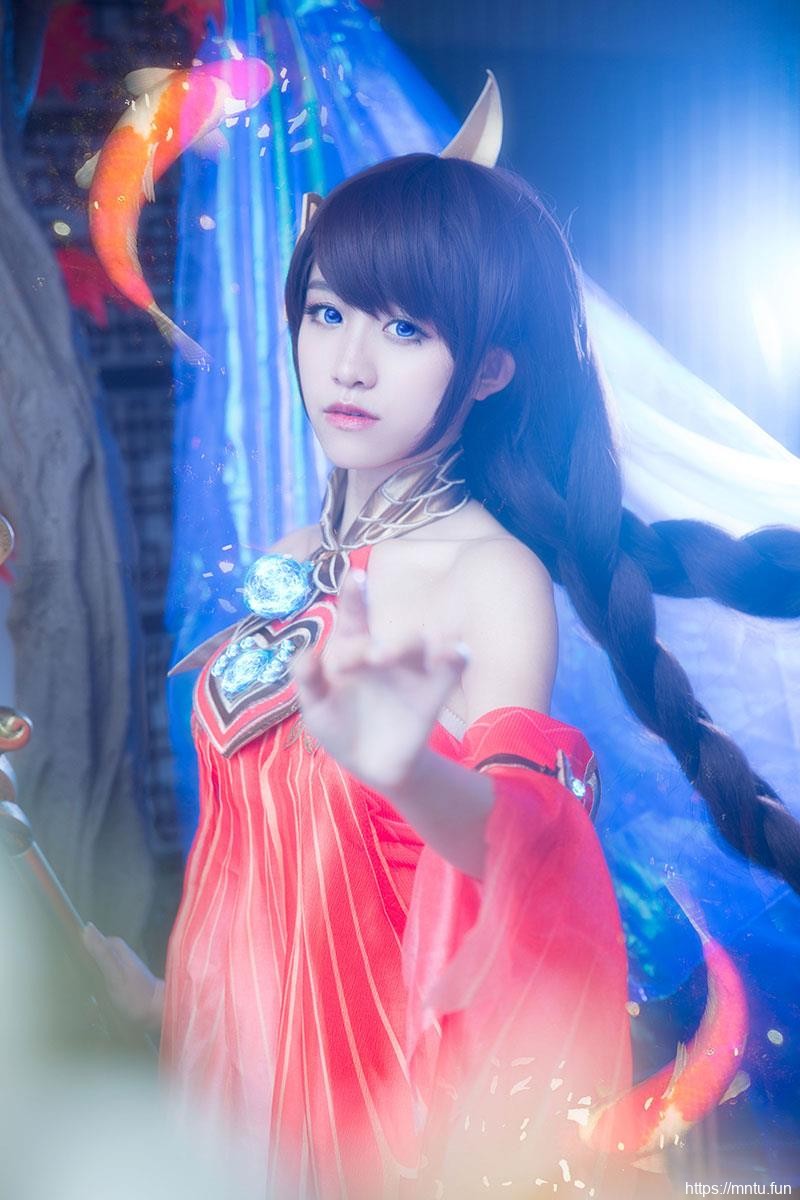 绝色美女桃昔cos王者荣耀大乔伊势巫女