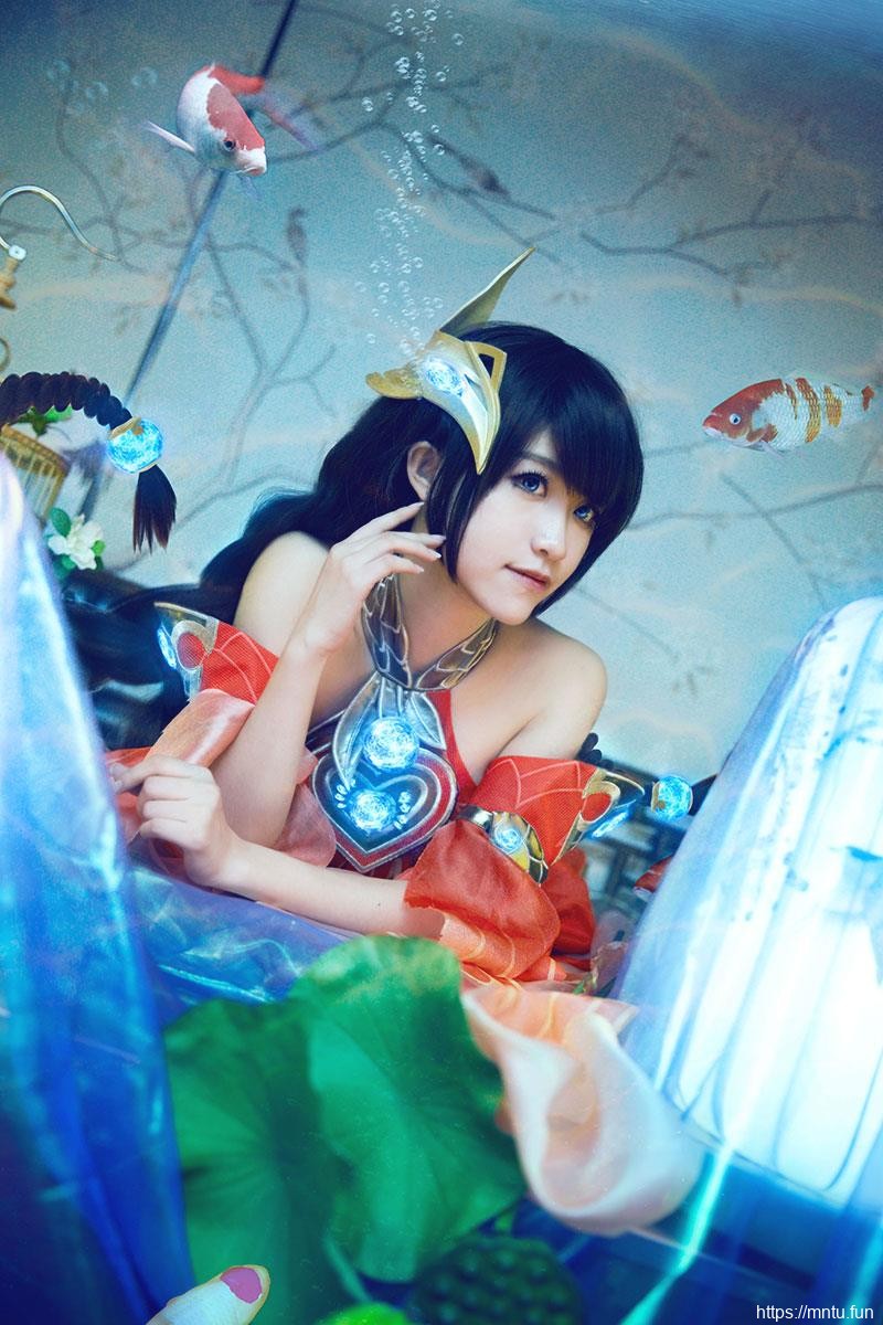 绝色美女桃昔cos王者荣耀大乔伊势巫女