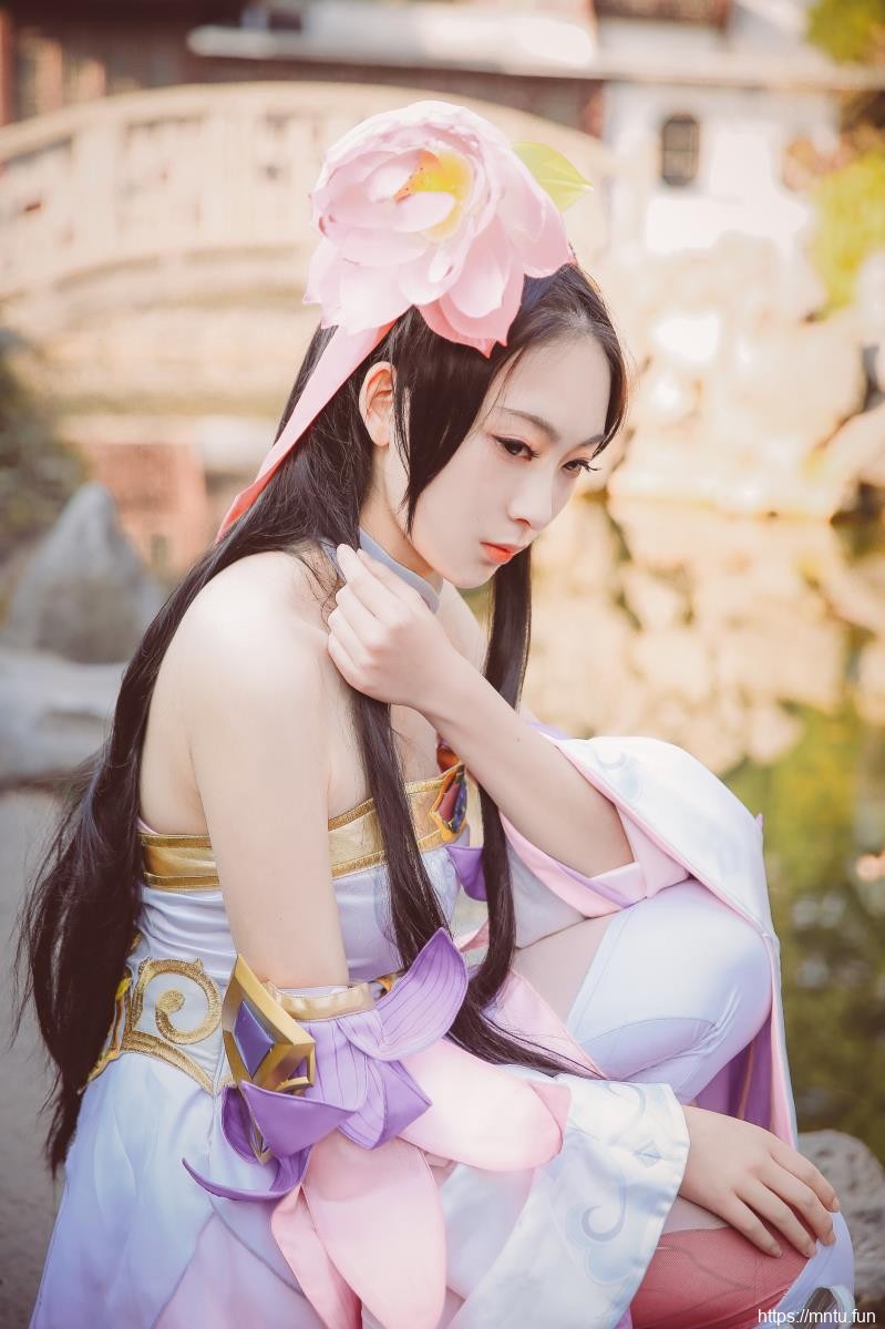 汪汪不给仙贝COS王者荣耀貂蝉 不要爱上妾身哦