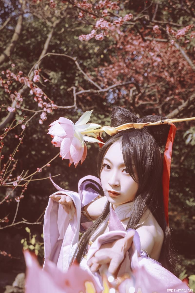 汪汪不给仙贝COS王者荣耀貂蝉 不要爱上妾身哦