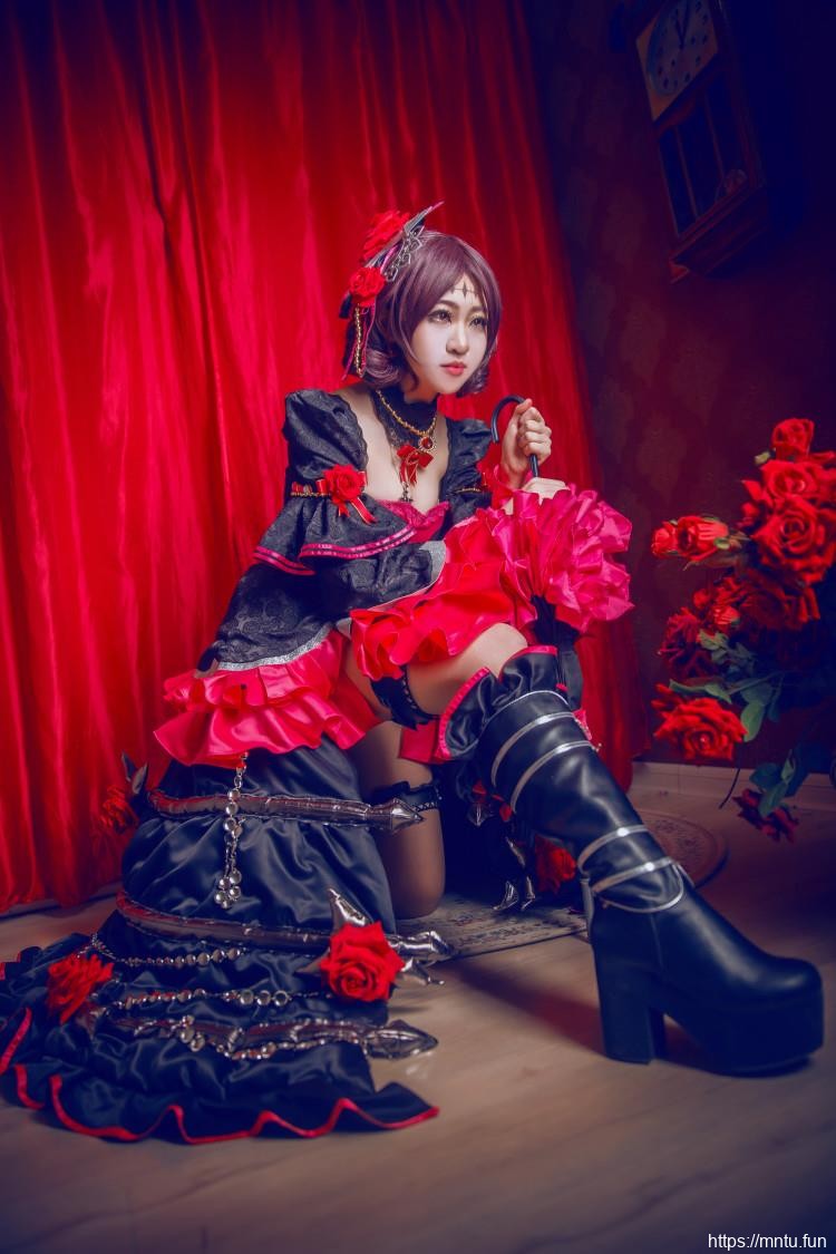 三钱三Yuri三三COS王者荣耀紫霞仙子露娜