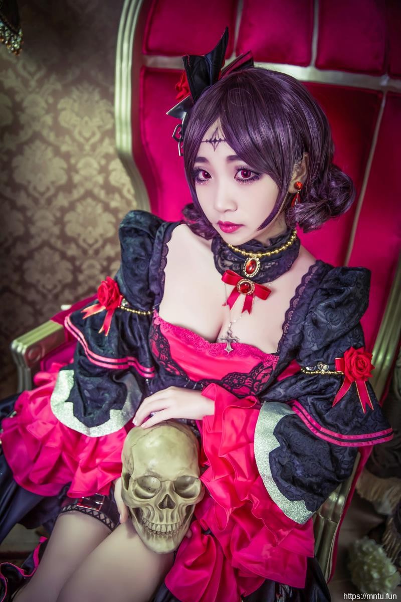 三钱三Yuri三三COS王者荣耀紫霞仙子露娜