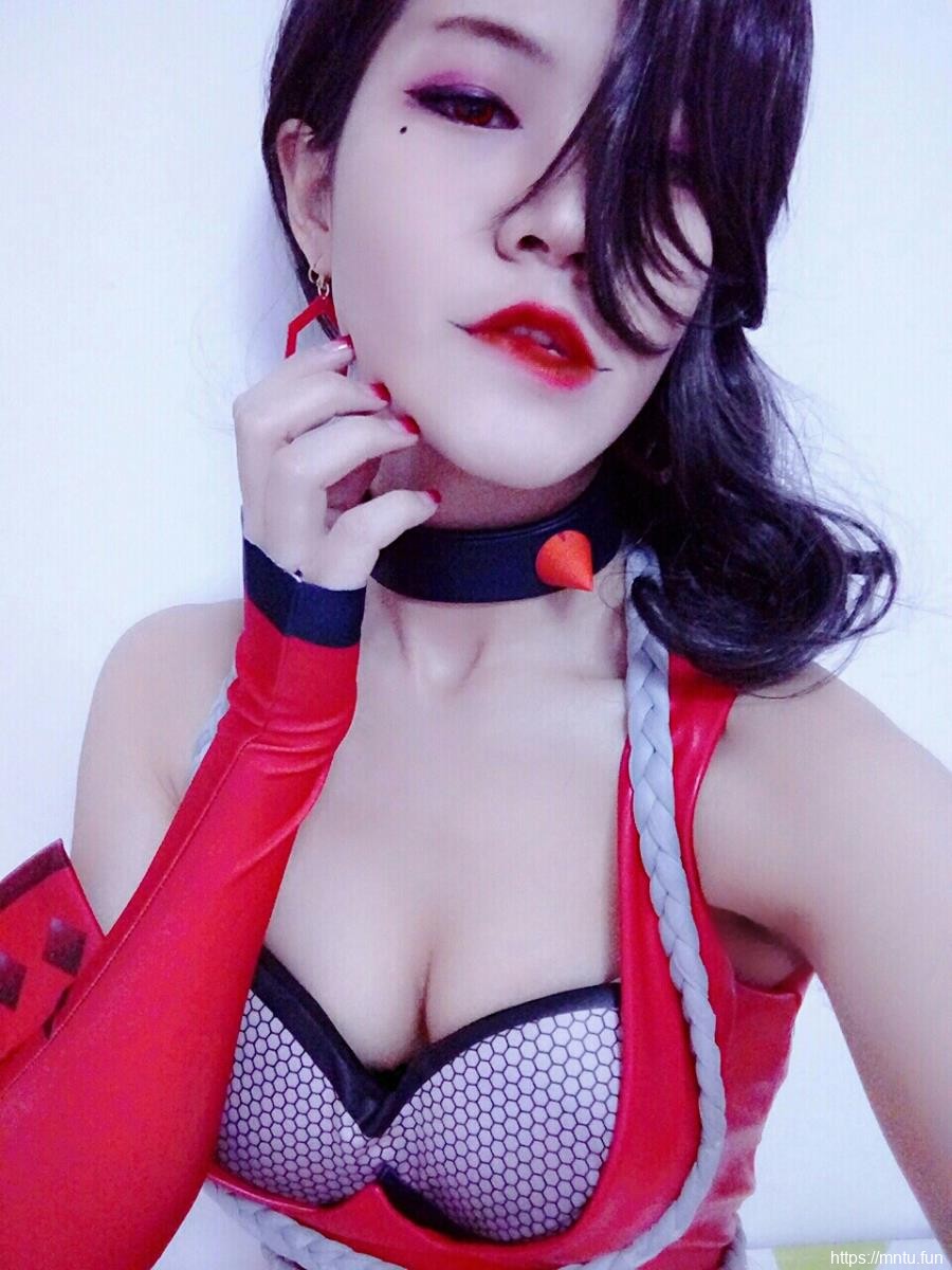 星星瓶酒卿COS王者荣耀杀神阿轲