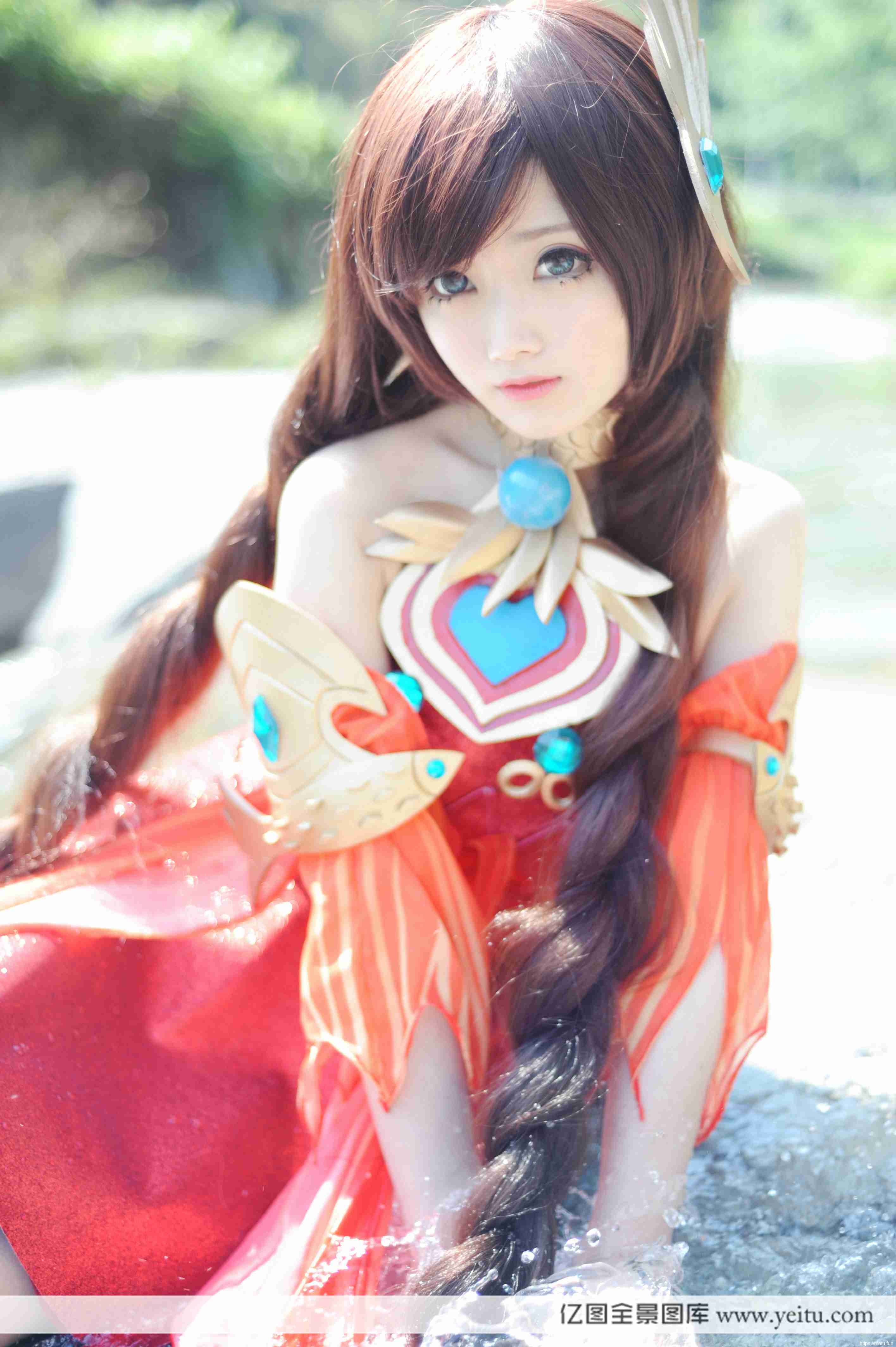 性感美女兔买买COSPLAY王者荣耀沧海之曜大乔