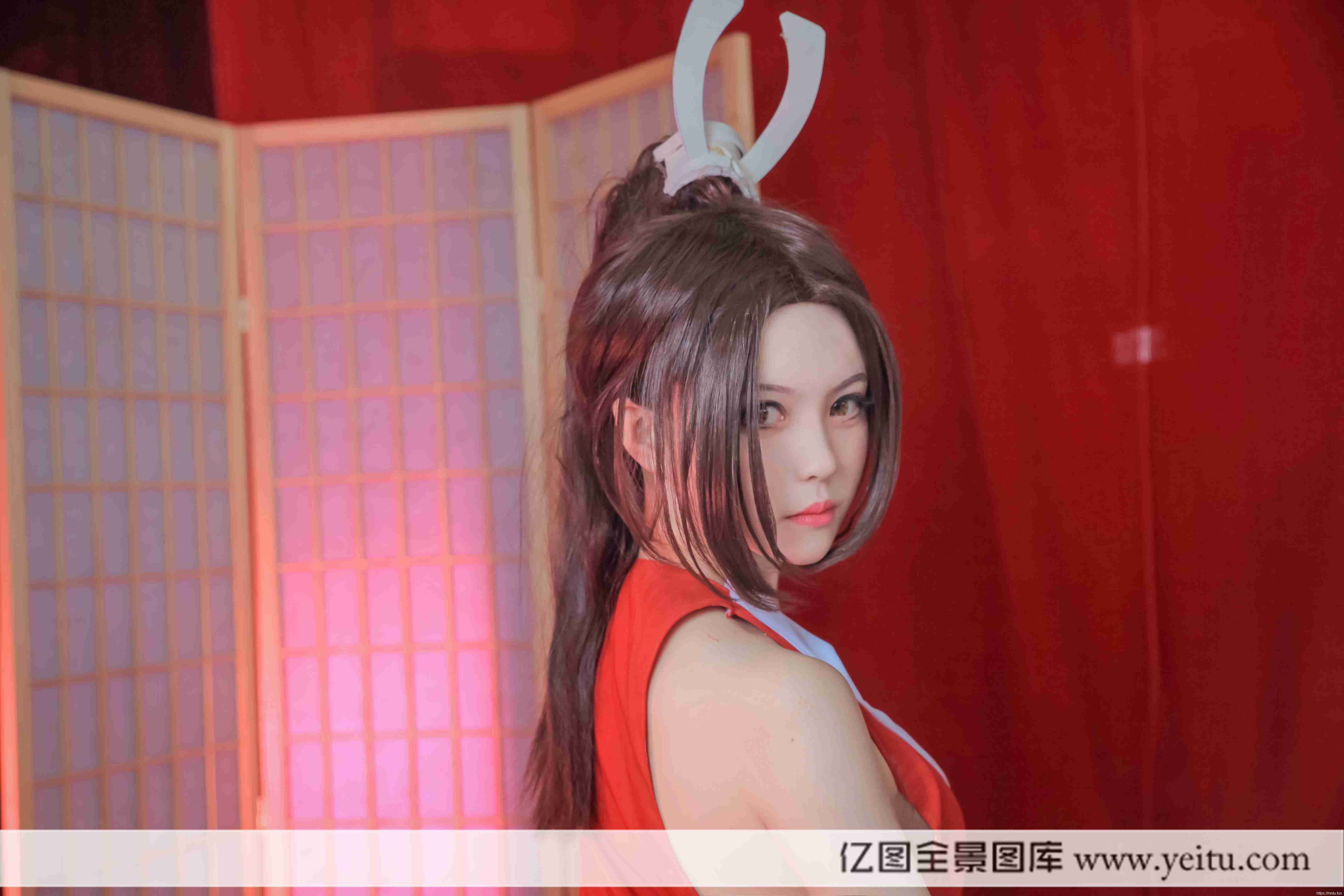 性感美女三司COSPLAY王者荣耀不知火舞