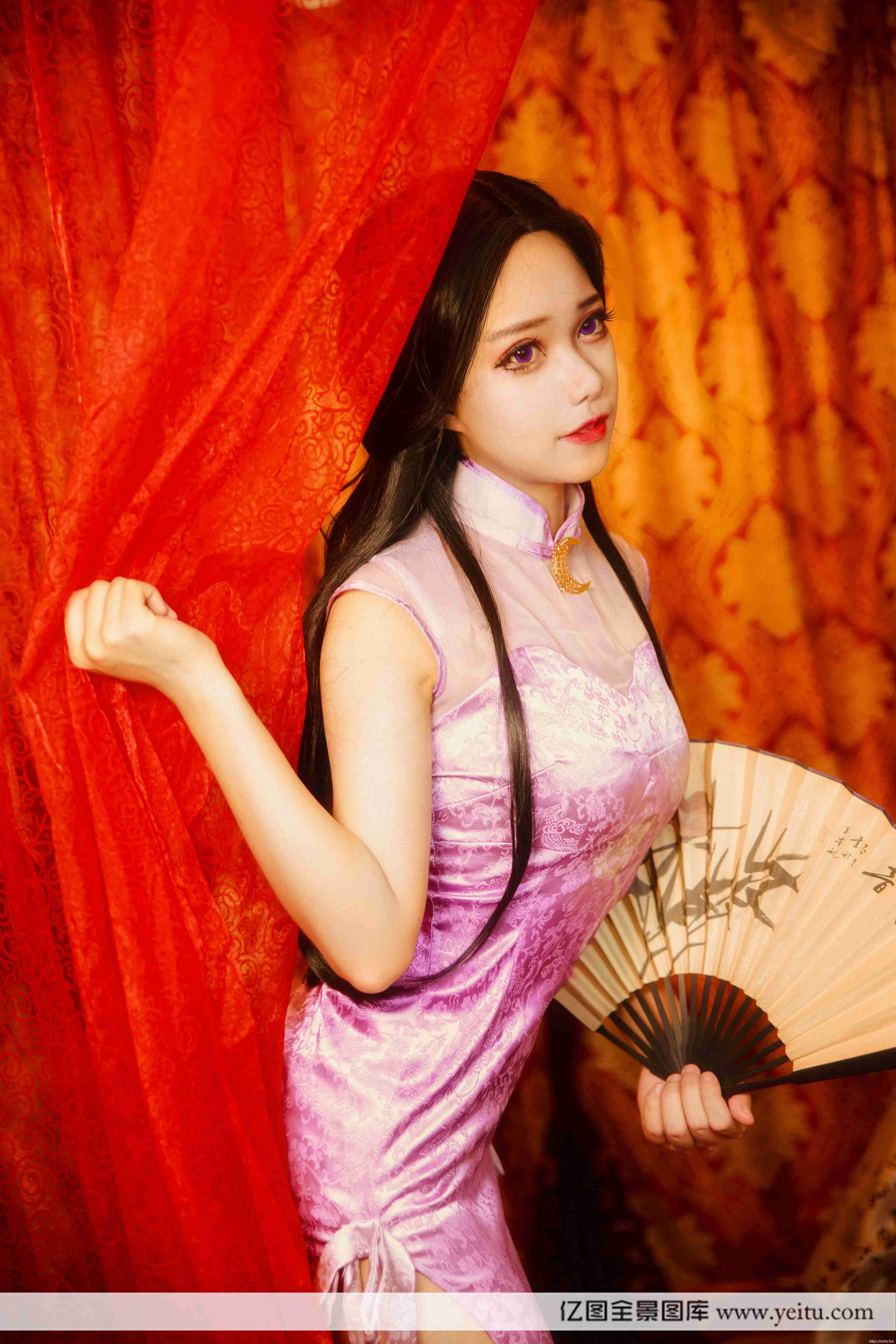 长发美女doki麦可COSPLAY王者荣耀露娜