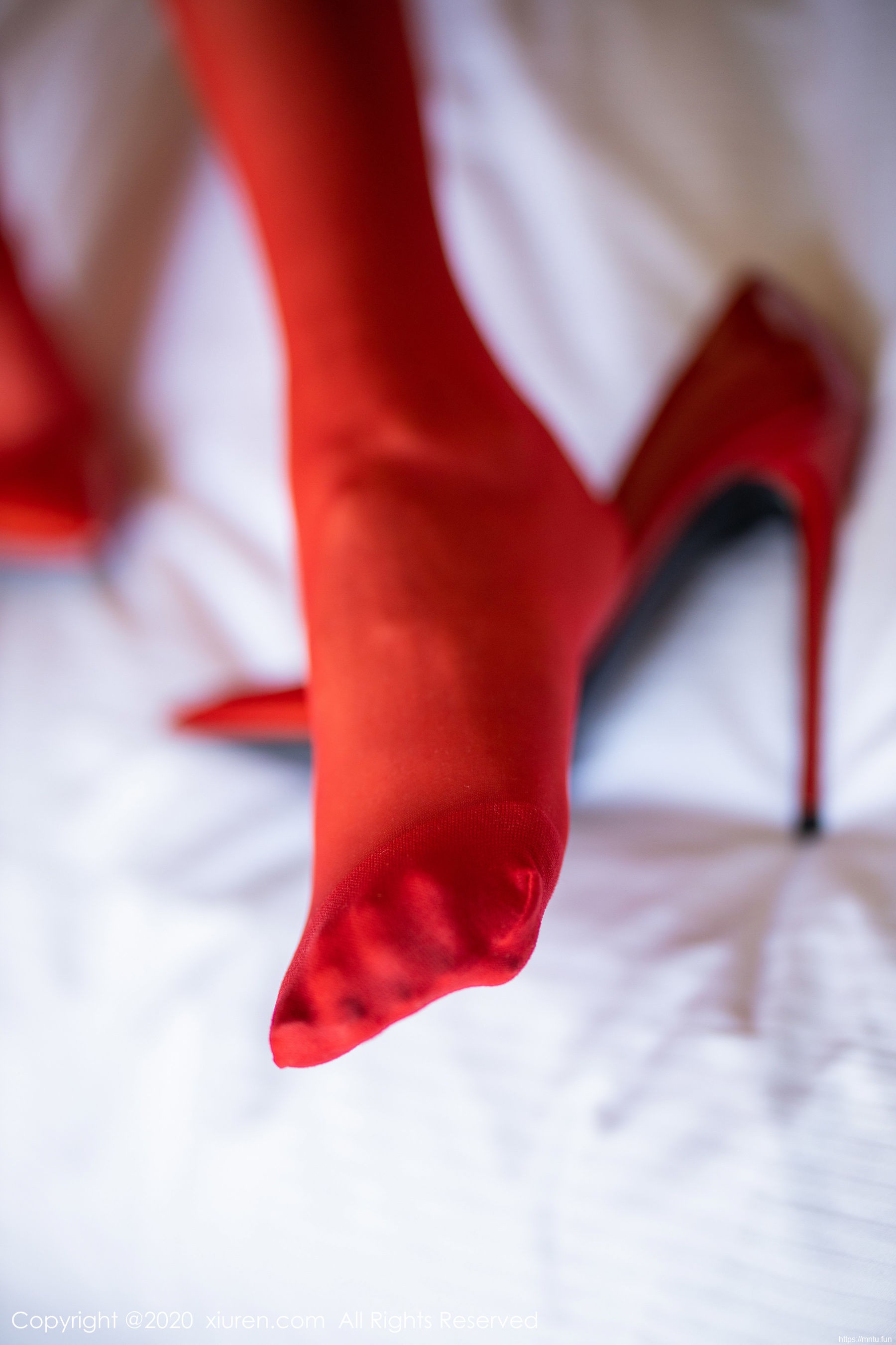 杨晨晨sugar《红红火火性感内衣》 [秀人XIUREN] No.1949