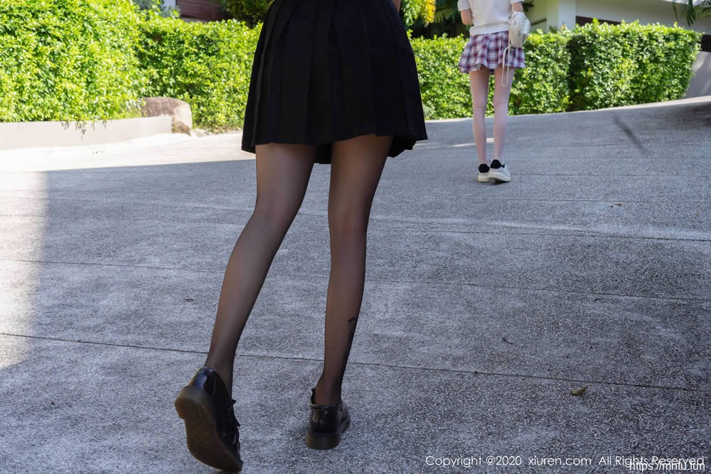 王雨纯&amp;amp;周于希Sandy《丝袜制服剧情引诱》 [秀人XIUREN] No.1967