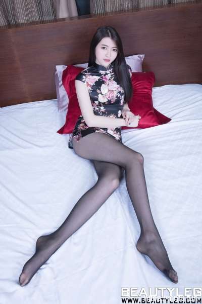 腿模Brindy黑丝旗袍+套裙+女仆