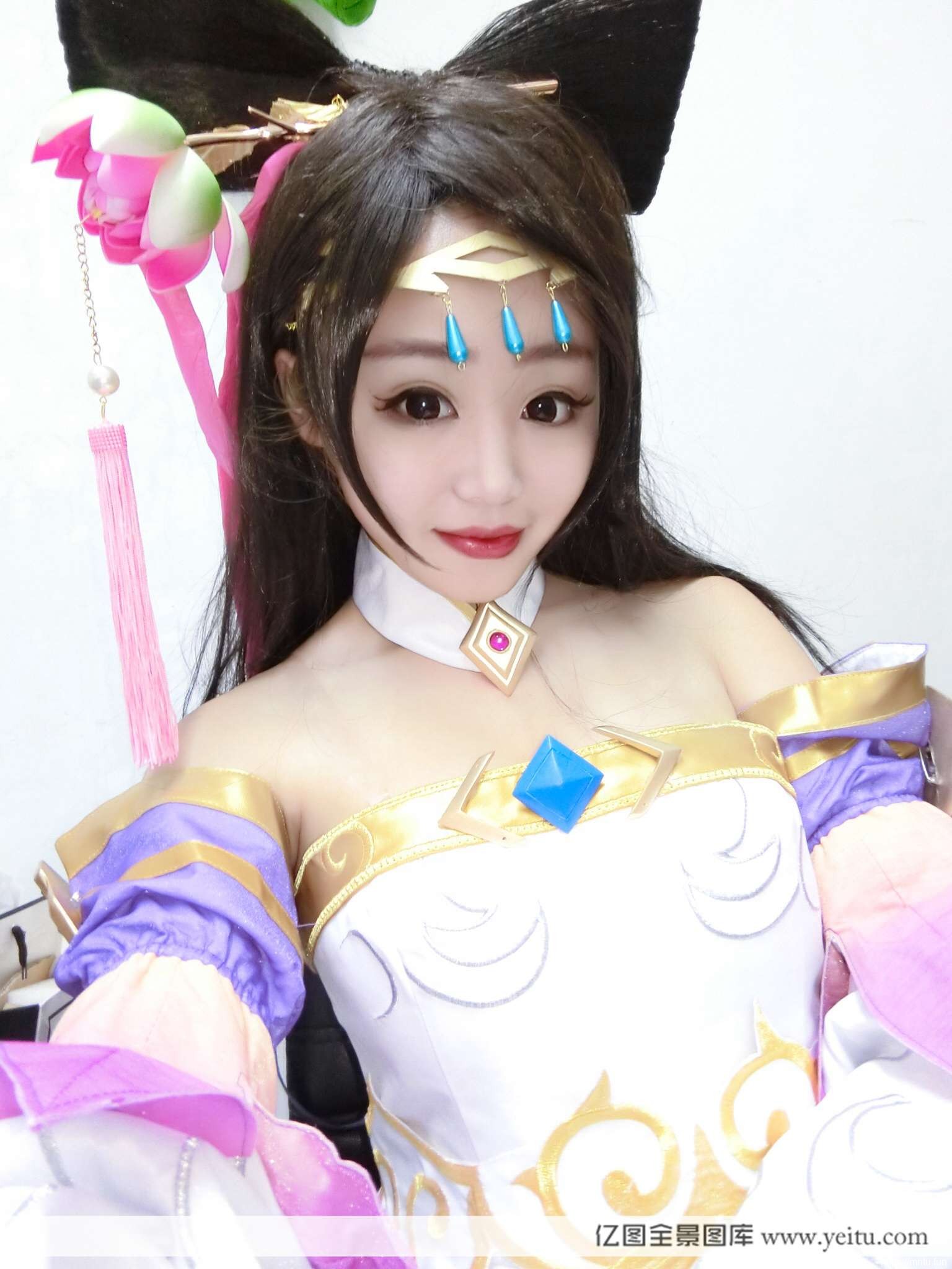 极品美女稚初试妆COSPLAY王者荣耀貂蝉