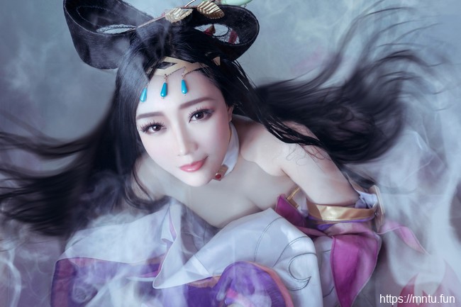 性感美女cosplay王者荣耀貂蝉福利图片