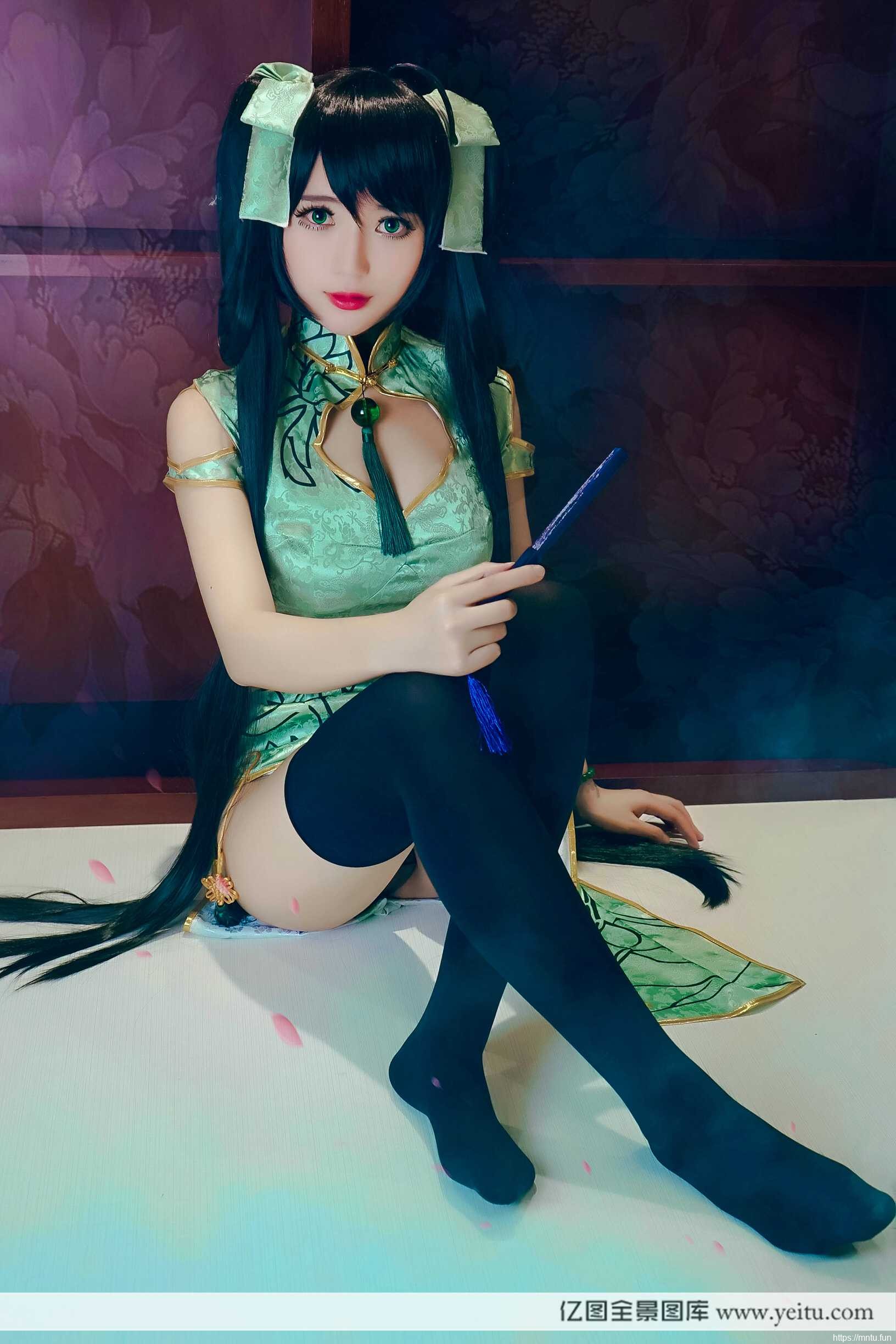 美丽少女浊COSPLAY王者荣耀孙尚香