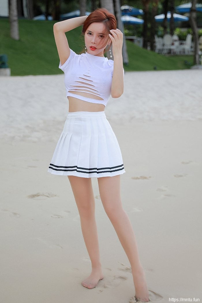 百变女神艾小青肉丝高跟性感十足