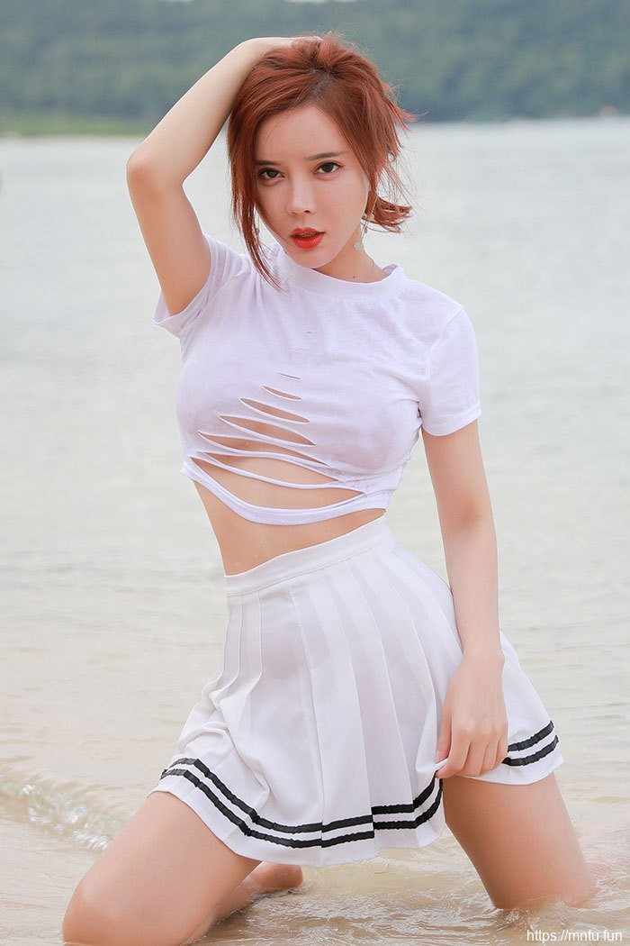 百变女神艾小青肉丝高跟性感十足