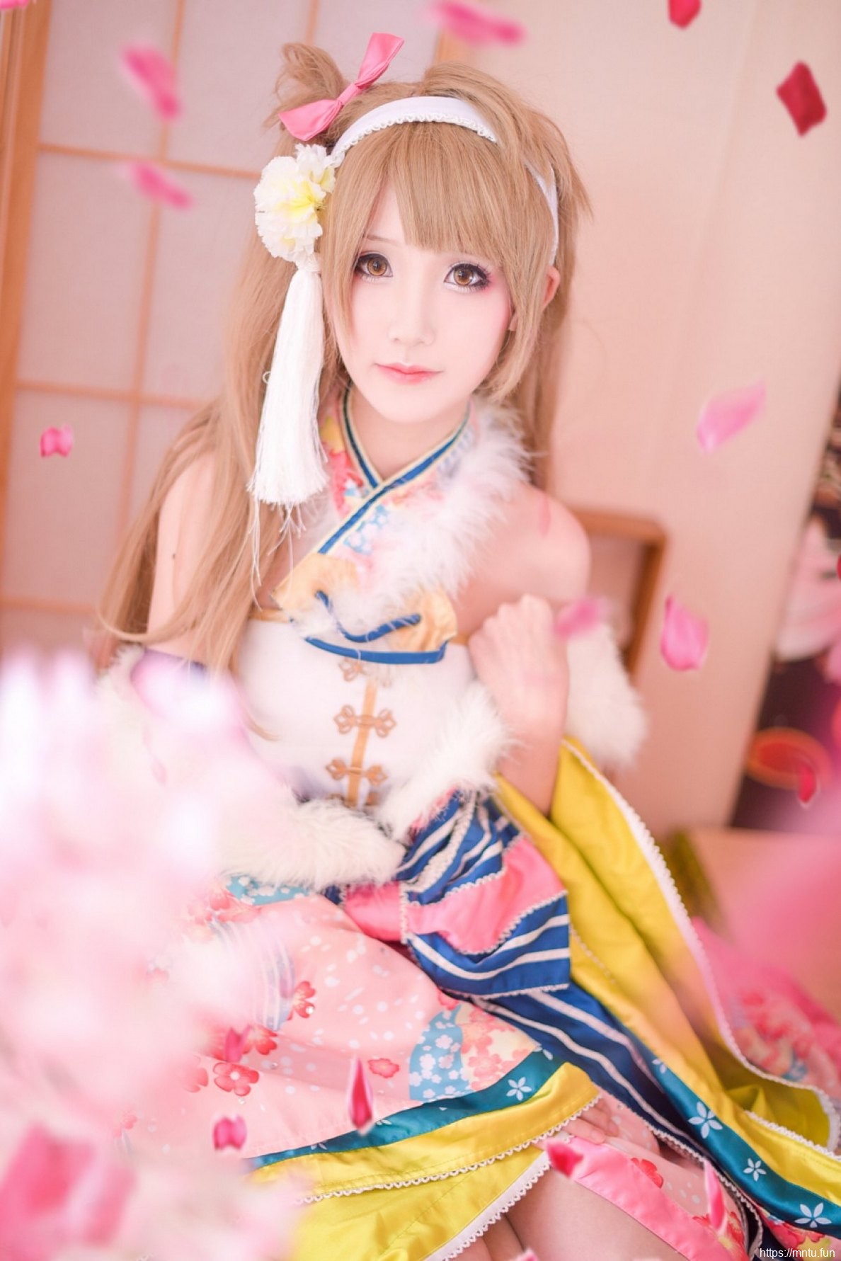 可爱萝莉Cosplay南小鸟福利写真高清图片