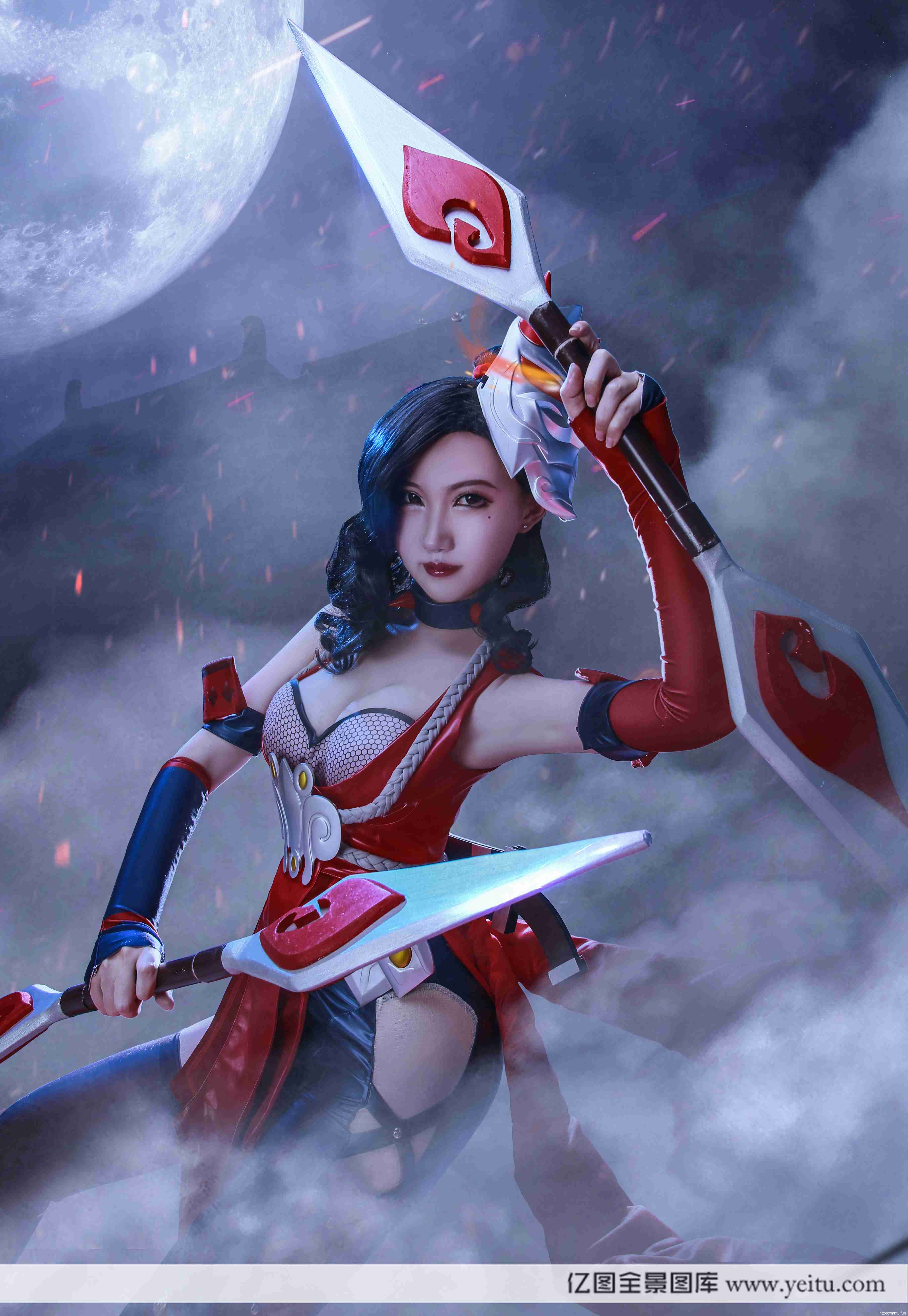 性感美女忱水COSPLAY王者荣耀阿轲