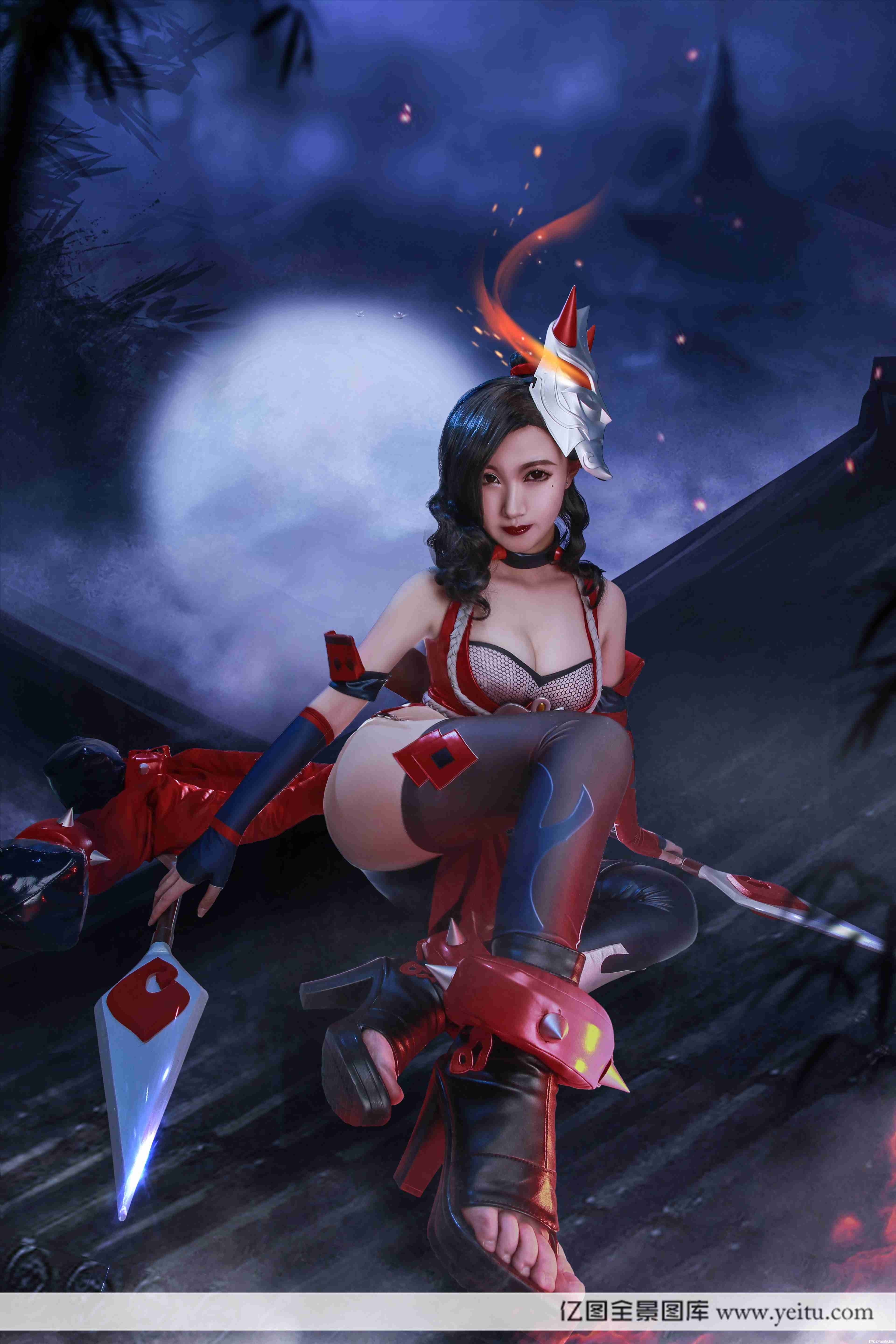 性感美女忱水COSPLAY王者荣耀阿轲