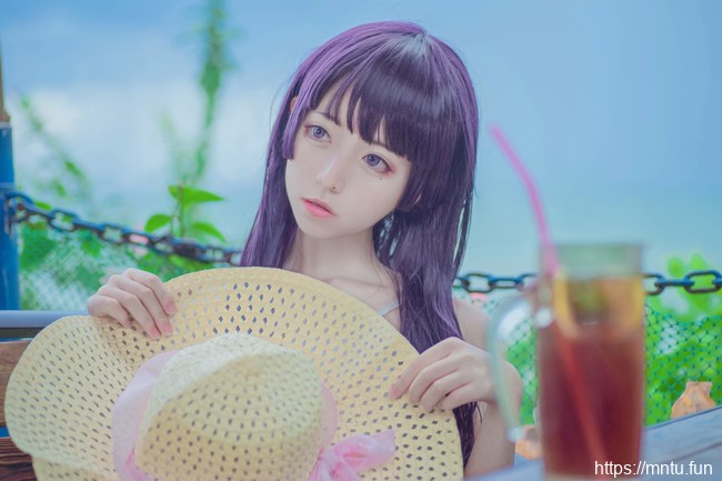 可爱美女cos五更琉璃忧郁温馨写真图片