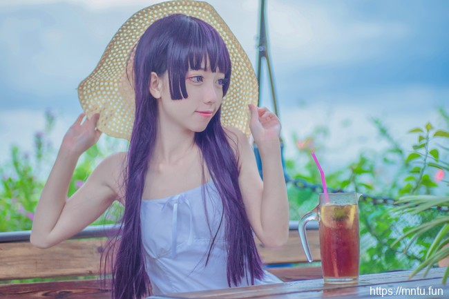 可爱美女cos五更琉璃忧郁温馨写真图片