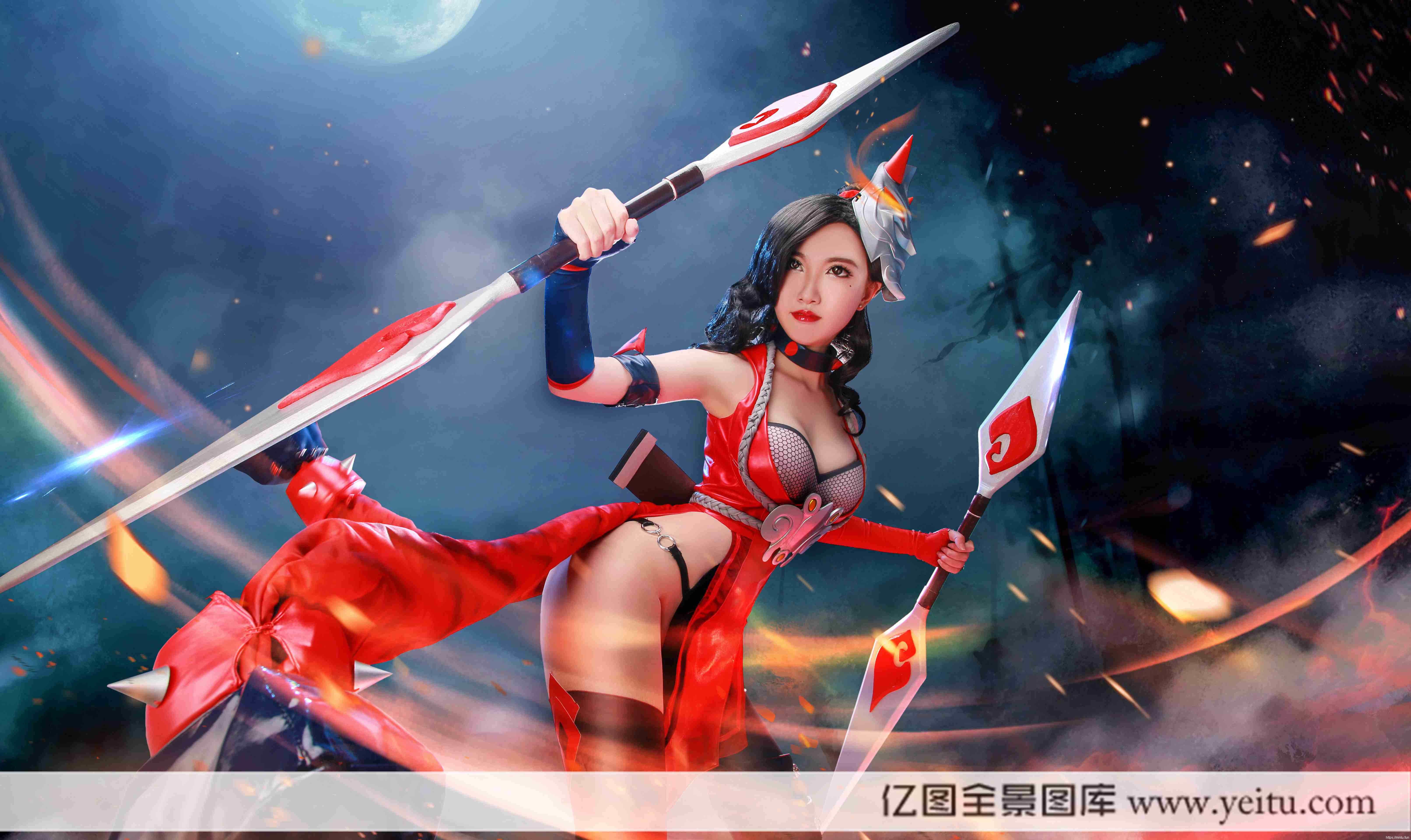 性感美女忱水COSPLAY王者荣耀阿轲