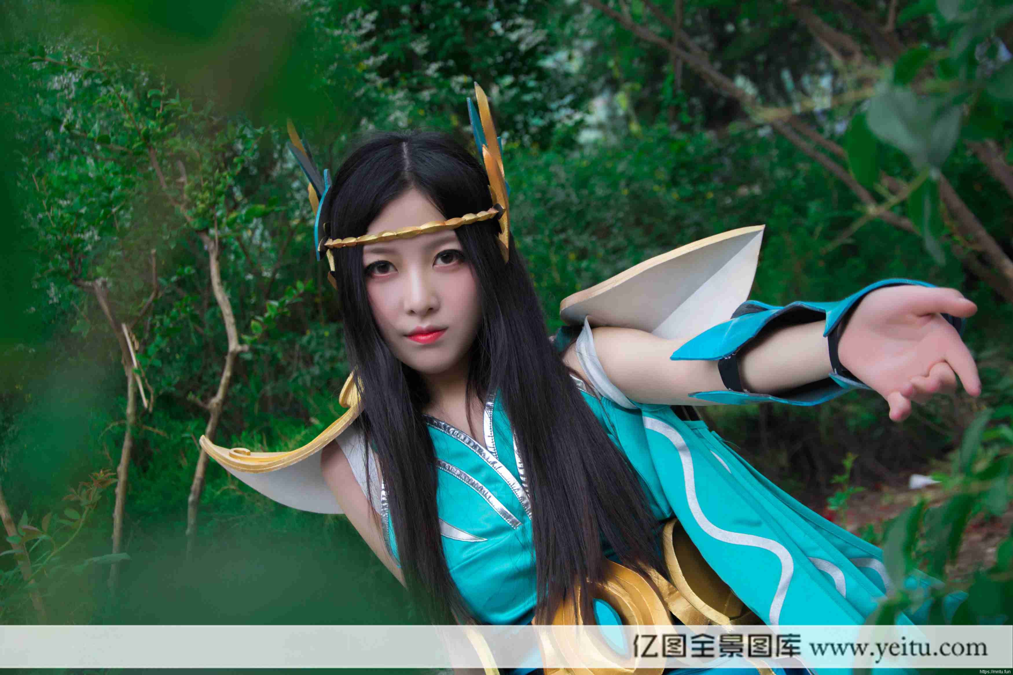 清纯美女细柳新蒲COSPLAY王者荣耀虞姬
