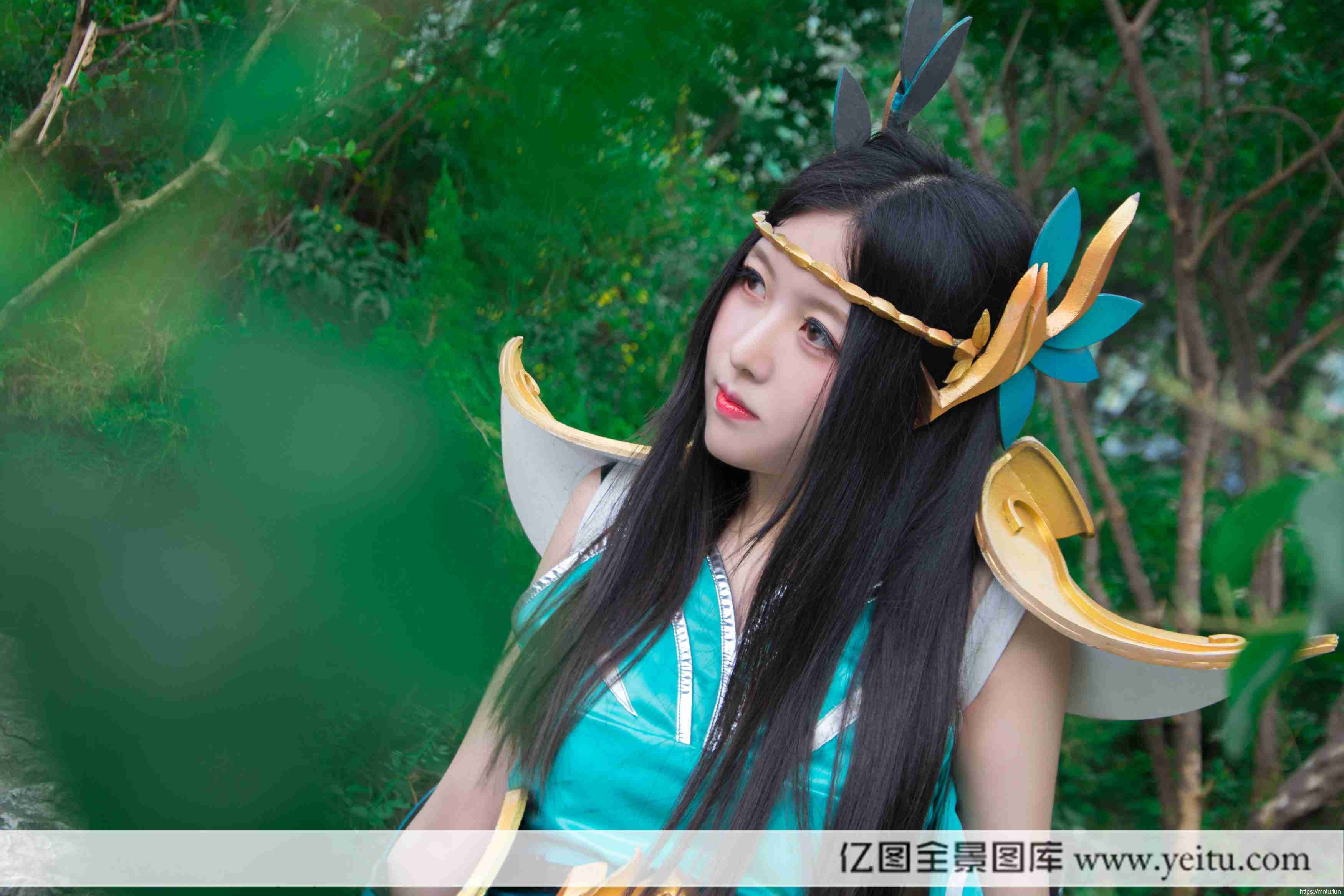 清纯美女细柳新蒲COSPLAY王者荣耀虞姬