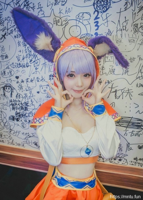 Chinajoy2017秀场美女可爱甜美美女诱惑写真图片