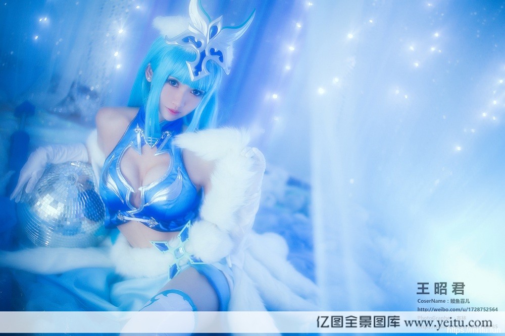 极品美女鳗鱼霏儿COS王者荣耀王昭君