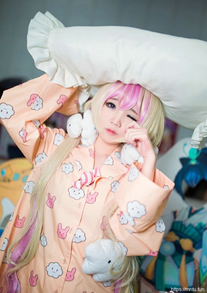 2017ChinaJoy魔法少女育成计划火辣娇媚写真