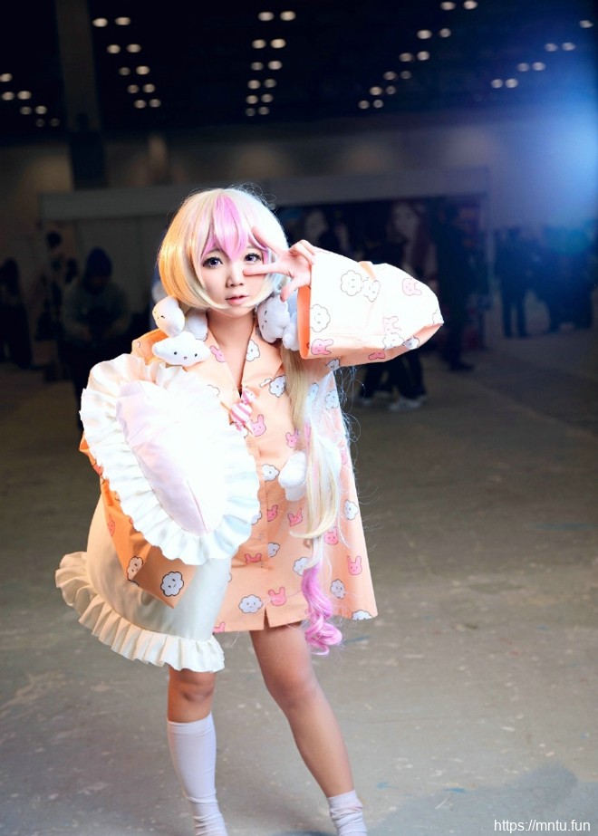 2017ChinaJoy魔法少女育成计划火辣娇媚写真