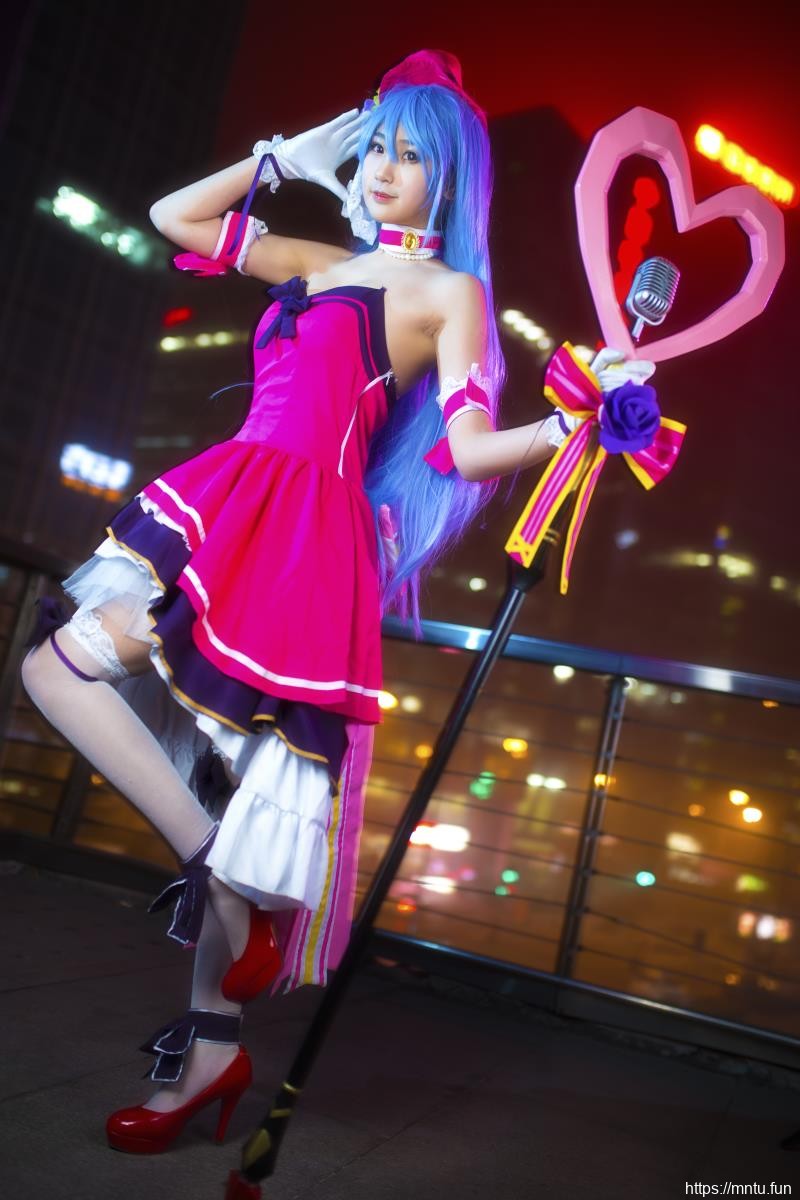 性感美女总裁叶宝宝COSPLAY王者荣耀王昭君