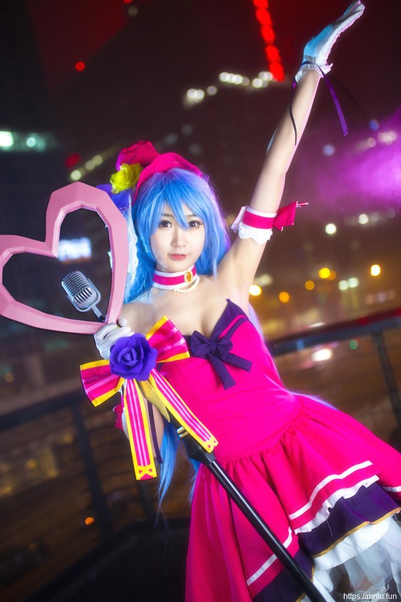 性感美女总裁叶宝宝COSPLAY王者荣耀王昭君