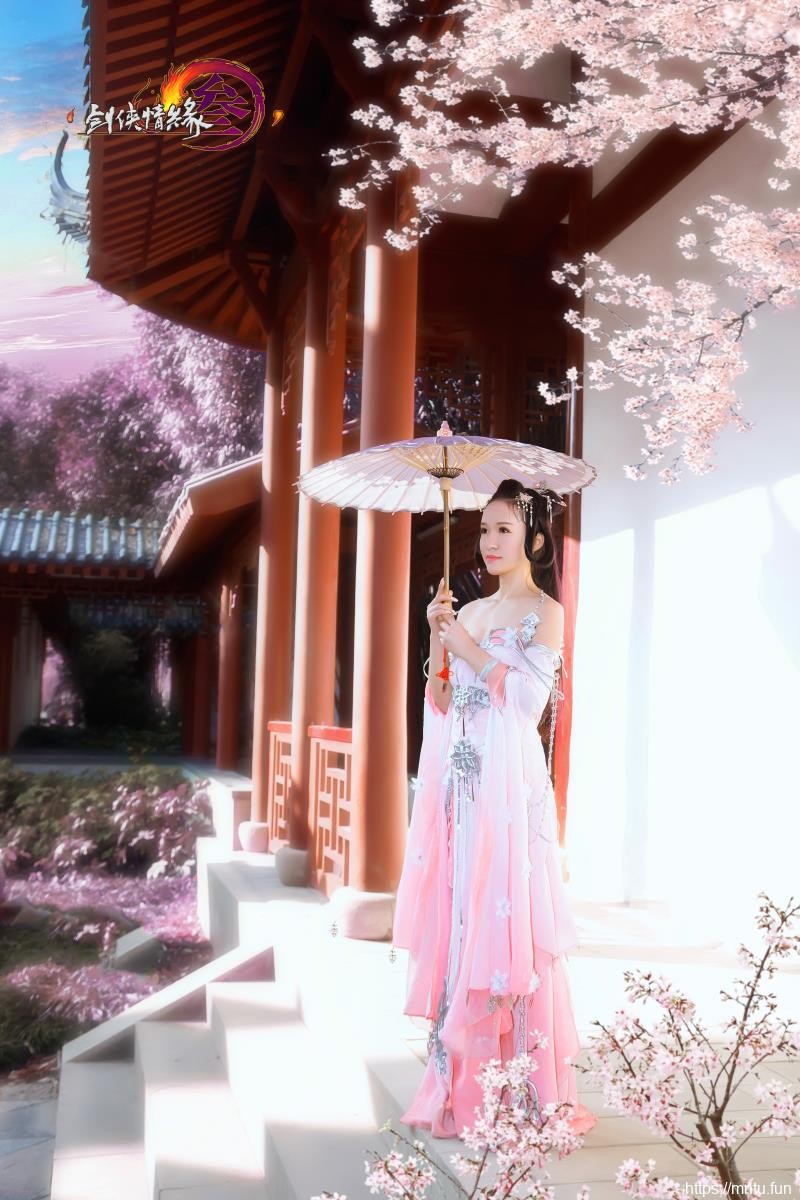 性感美女漠轻舞COSPLAY剑侠情缘叁秦风七秀