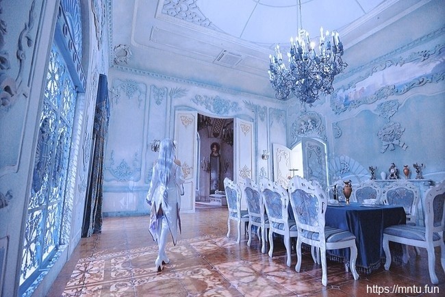 《Re：从零开始的异世界生活》艾米莉亚白丝游戏级cos美女写真