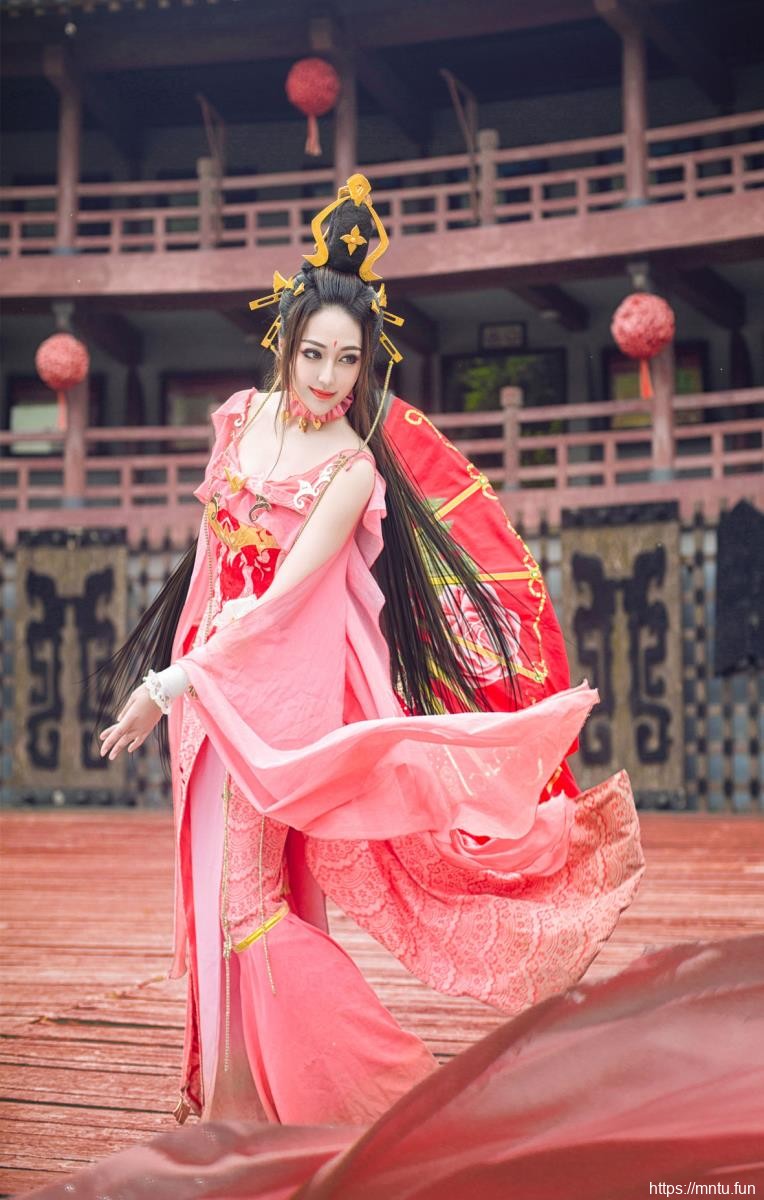 绝色少女阿佐COSPLAY剑侠情缘叁七秀