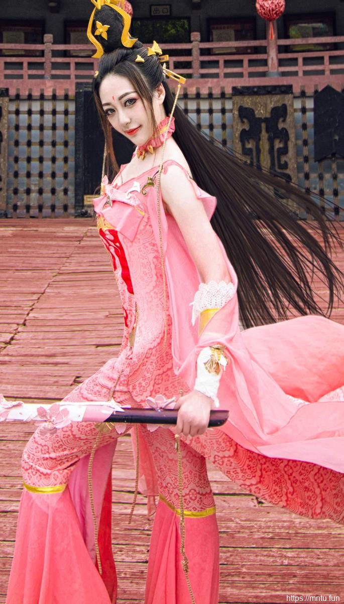 绝色少女阿佐COSPLAY剑侠情缘叁七秀