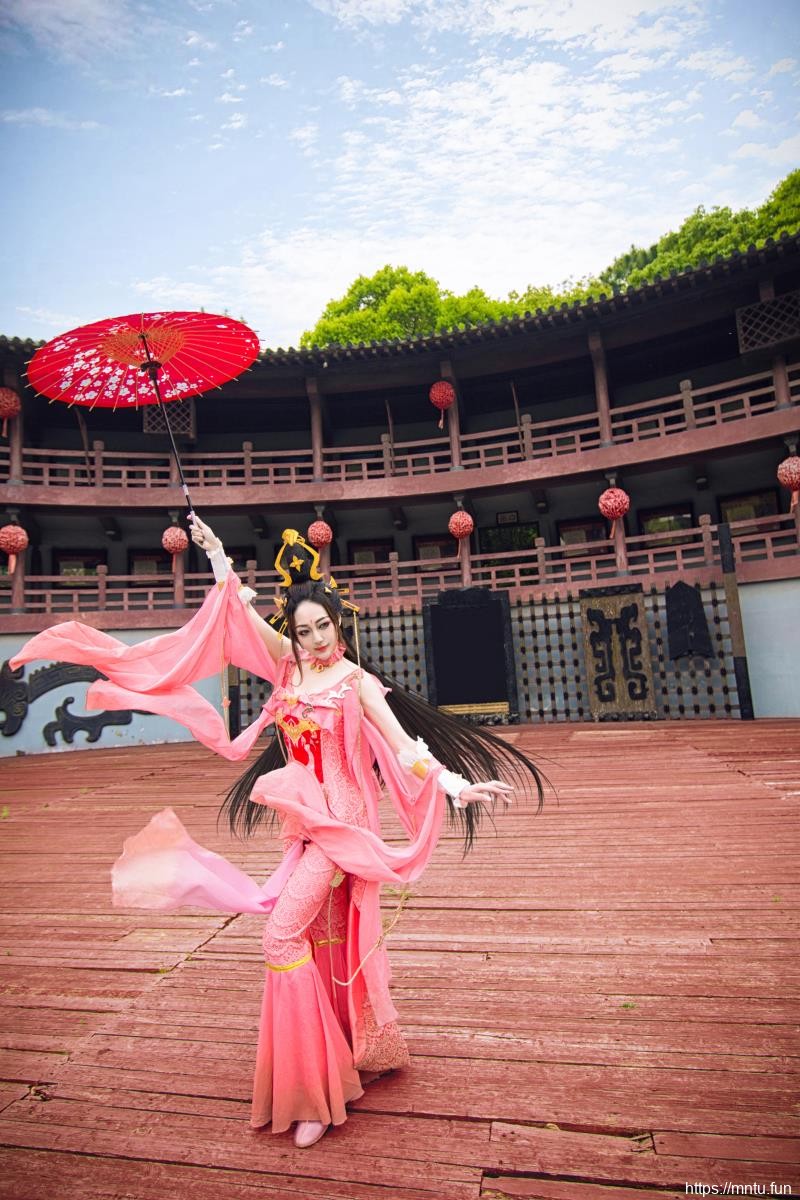 绝色少女阿佐COSPLAY剑侠情缘叁七秀