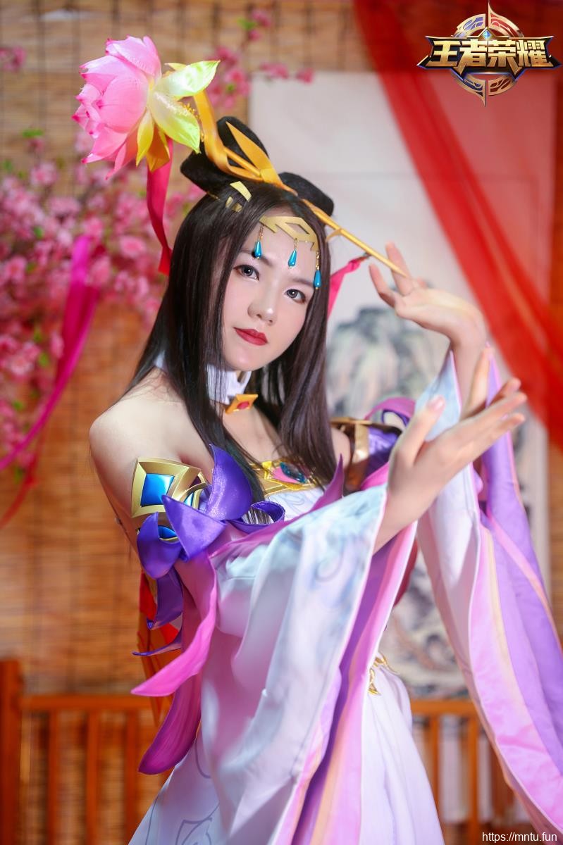 性感美女Jessica小注COS王者荣耀貂蝉绝世舞姬