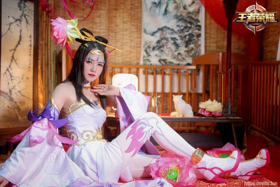 性感美女Jessica小注COS王者荣耀貂蝉绝世舞姬